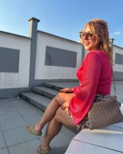 donna di 42 anni vicino Roma, impiegata pubblica per incontri su ClubPrivato30
